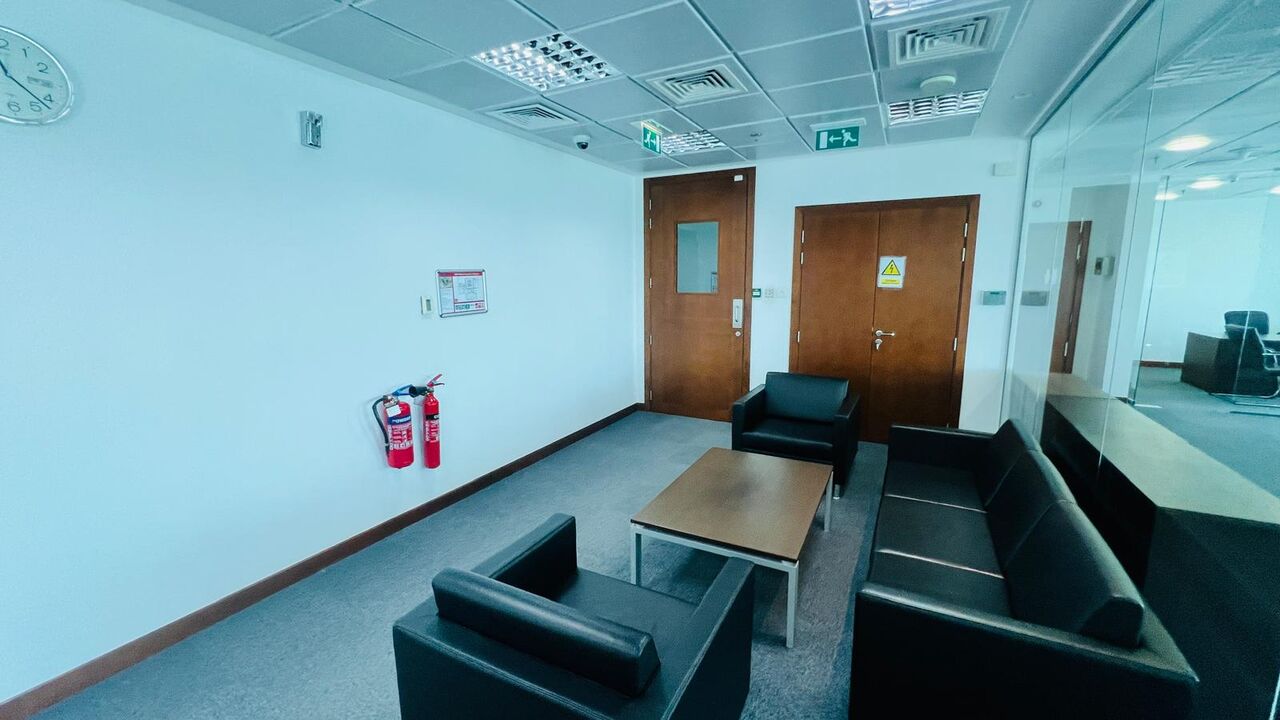 Manama, Offices, BHD 1200,  200 Sq. Meter,  Luxury Furnished Office For Rent In Bahrain Financial Harbour | Ready To Move