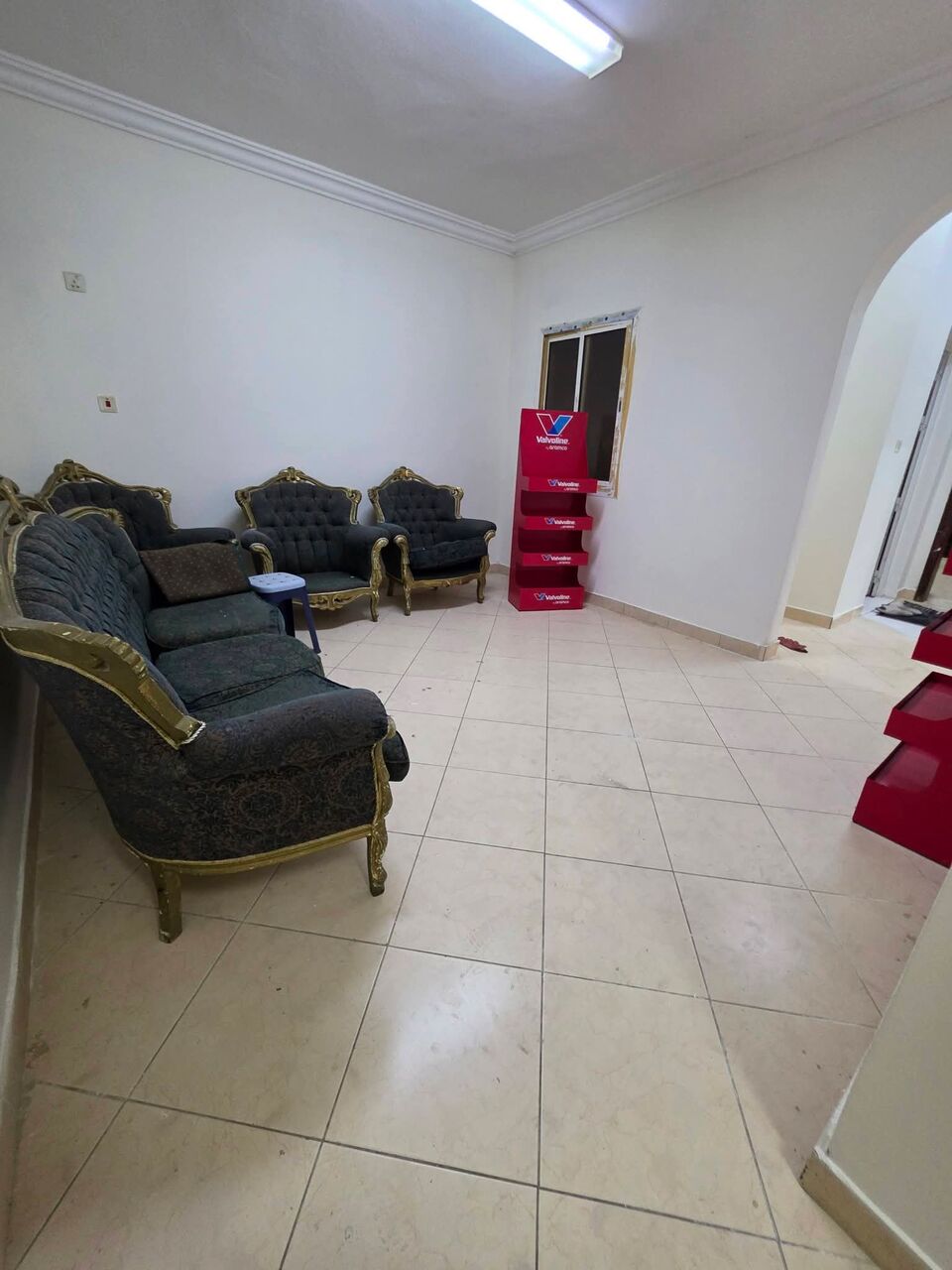 Thuqbah, Apartments, Flats, Houses & Villas, 2 BR,  FAMILY APARTMENT FOR RENT Layout: 2 Bedrooms + Living Room + Bathroom + Kitchen🏢 Ground F