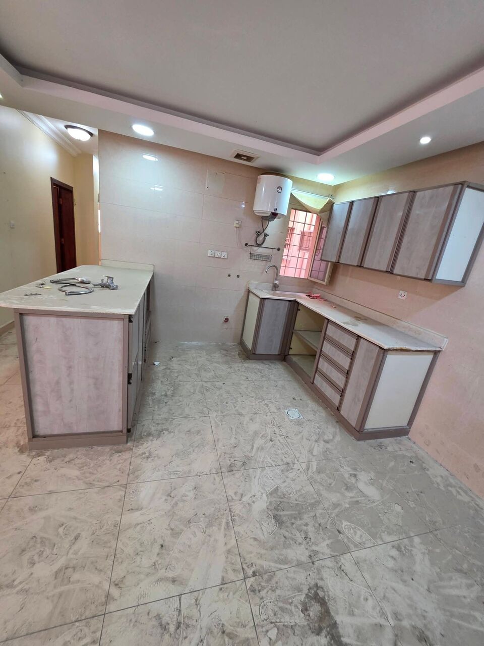 Khobar, Apartments, Flats, Houses & Villas, 4 BR,  🏠 EXCEPTIONAL 4-BEDROOM FAMILY APARTMENT WITH PRIVATE ENTRANCE & SURROUNDING YARD FOR REN