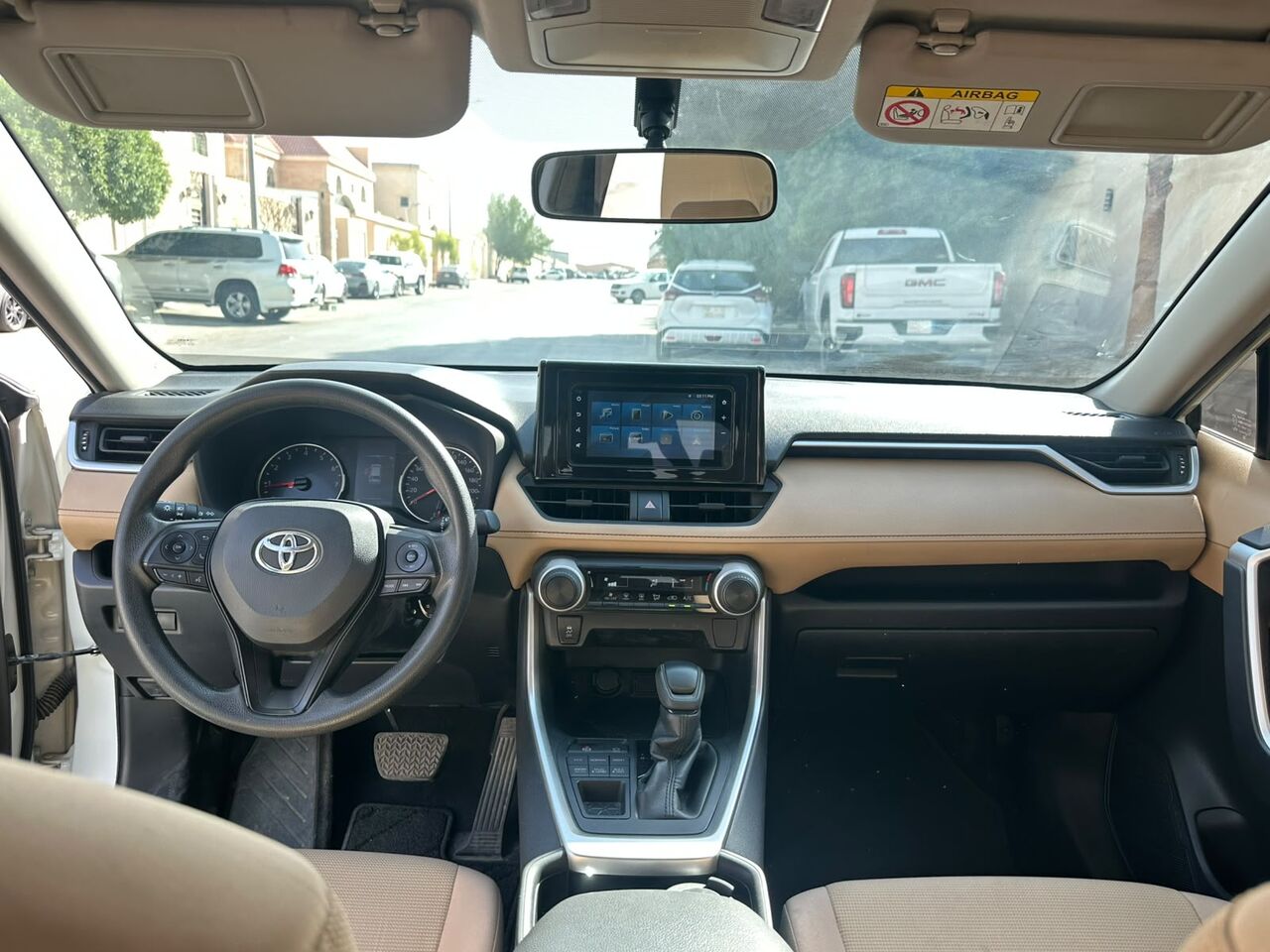 Riyadh, Vehicles, Cars & Trucks , SAR 77000,  Toyota RAV4 4WD,  2022,  Automatic,  152000 KM,   Toyota Rav4 For Sales (original Paint) 4WD 1st Owner