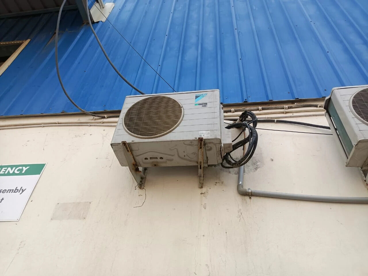 Gurugram, Air Conditioning, Thorough AC Service In Gurgaon Sector 14 For Residential Units