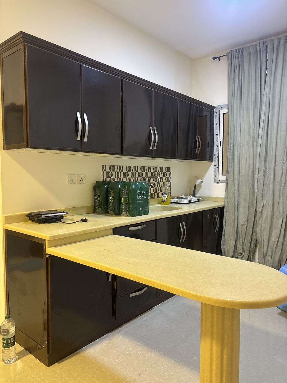 Al Malaz, Rooms for Rent, Sar 1500/month,  🏠 Executive Room Available For Rent – Prime Location  We Are Offering One Executive Room