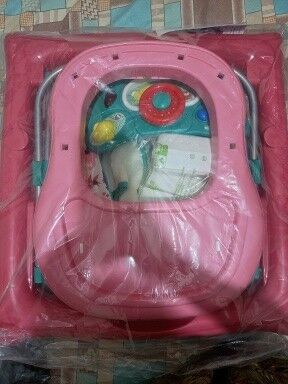 Al Aziziyah, Household Items, SAR 170,  Baby Walker , Fan