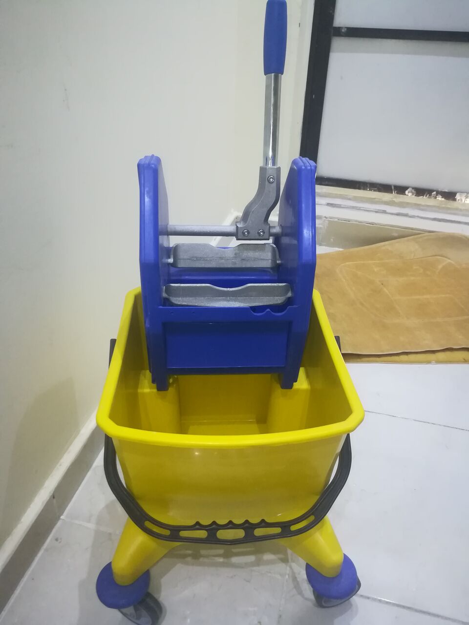 Al Aziziyah, Household Items, SAR 170,  Baby Walker , Fan