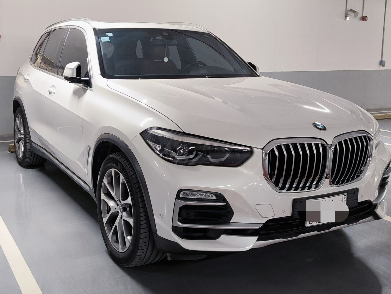 Riyadh, Vehicles, Cars & Trucks , SAR 149,  Bmw X5,  2019,  Automatic,  142 KM,