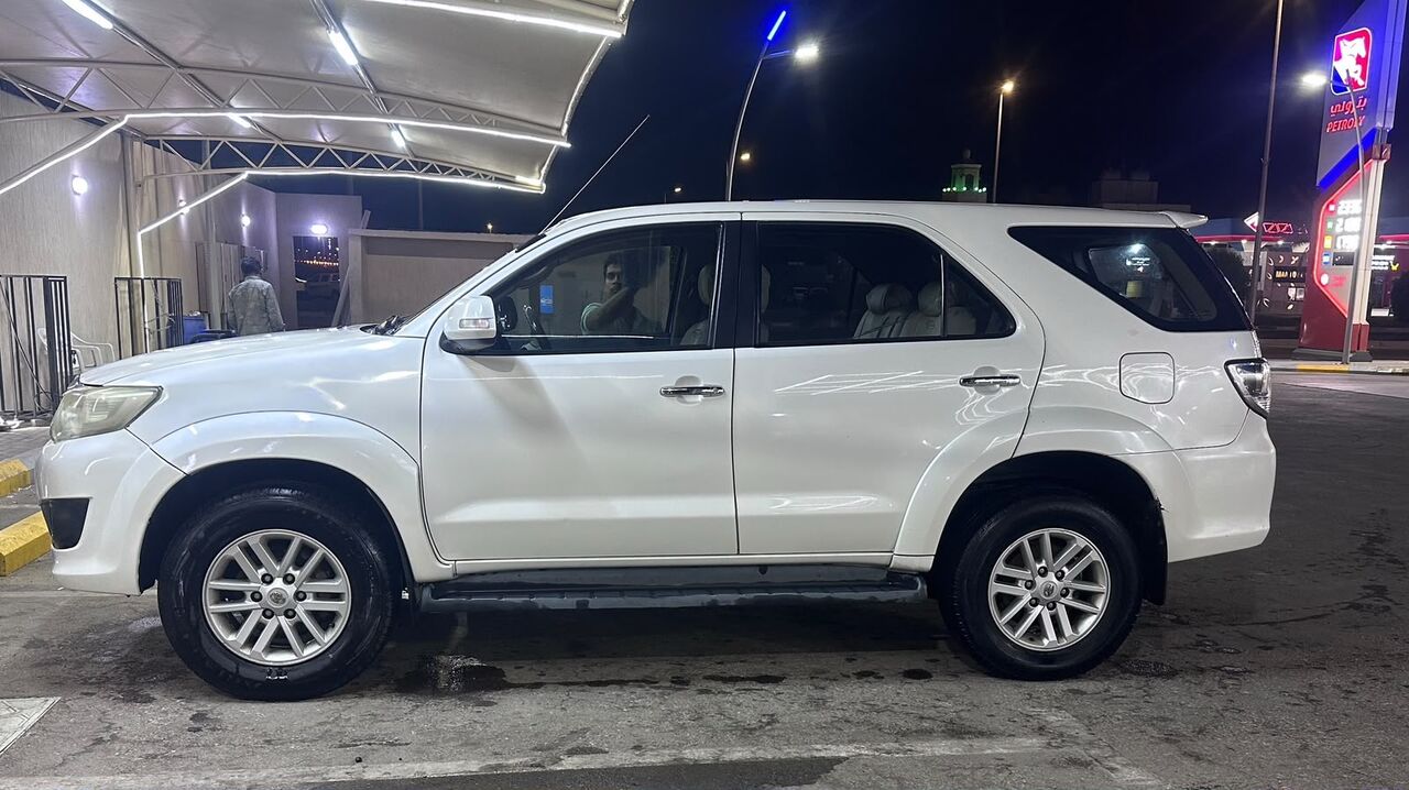 Jubail, Vehicles, Cars & Trucks , SAR 40000,  Toyota Fortuner TRD,  2013,  Automatic,  400000 KM,  Toyota Fortuner  &ndash;  Petrol   Excellent Condition