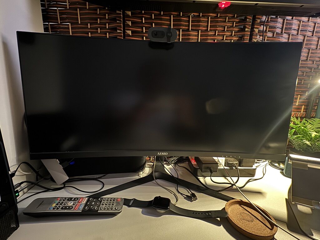 Al Malaz, Computers, SAR 600,  AESNO 30 Inch Gaming Monitor Ultrawide 200Hz WFHD(2560x1080) Curved 1500R