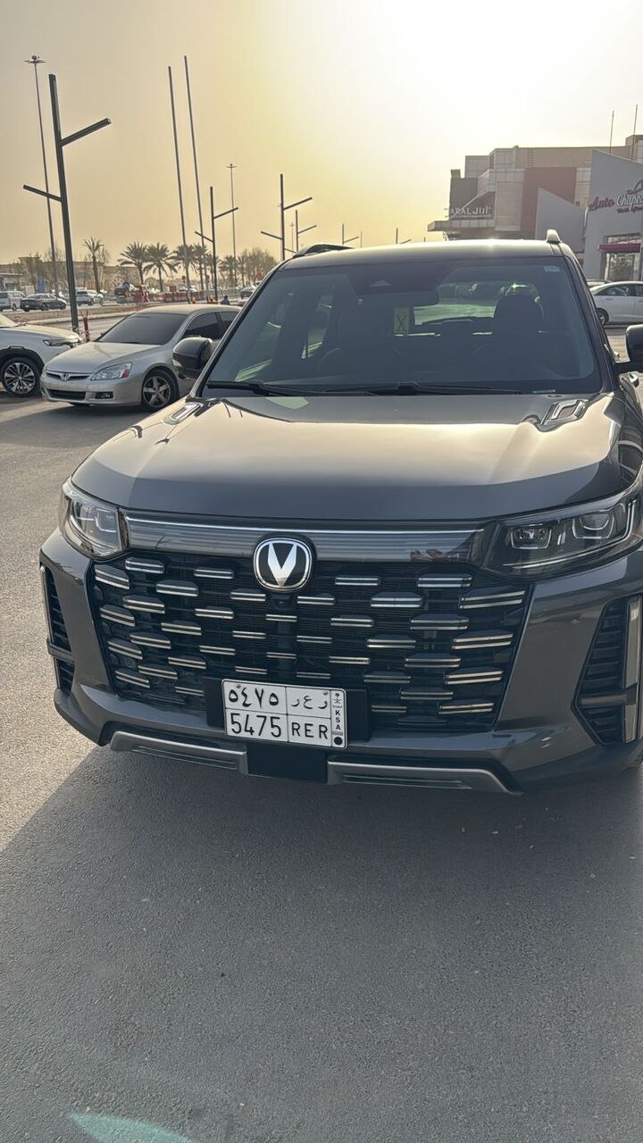 Riyadh, Vehicles, Cars & Trucks , SAR 75000,  Changan CS95 Plus,  2024,  Automatic,  122000 KM,  Changan Cs95 Royal Model For Sale Under Warranty