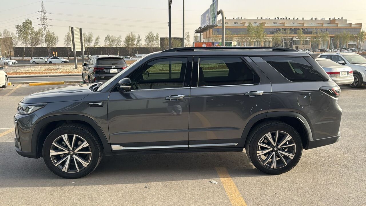 Riyadh, Vehicles, Cars & Trucks , SAR 75000,  Changan CS95 Plus,  2024,  Automatic,  122000 KM,  Changan Cs95 Royal Model For Sale Under Warranty