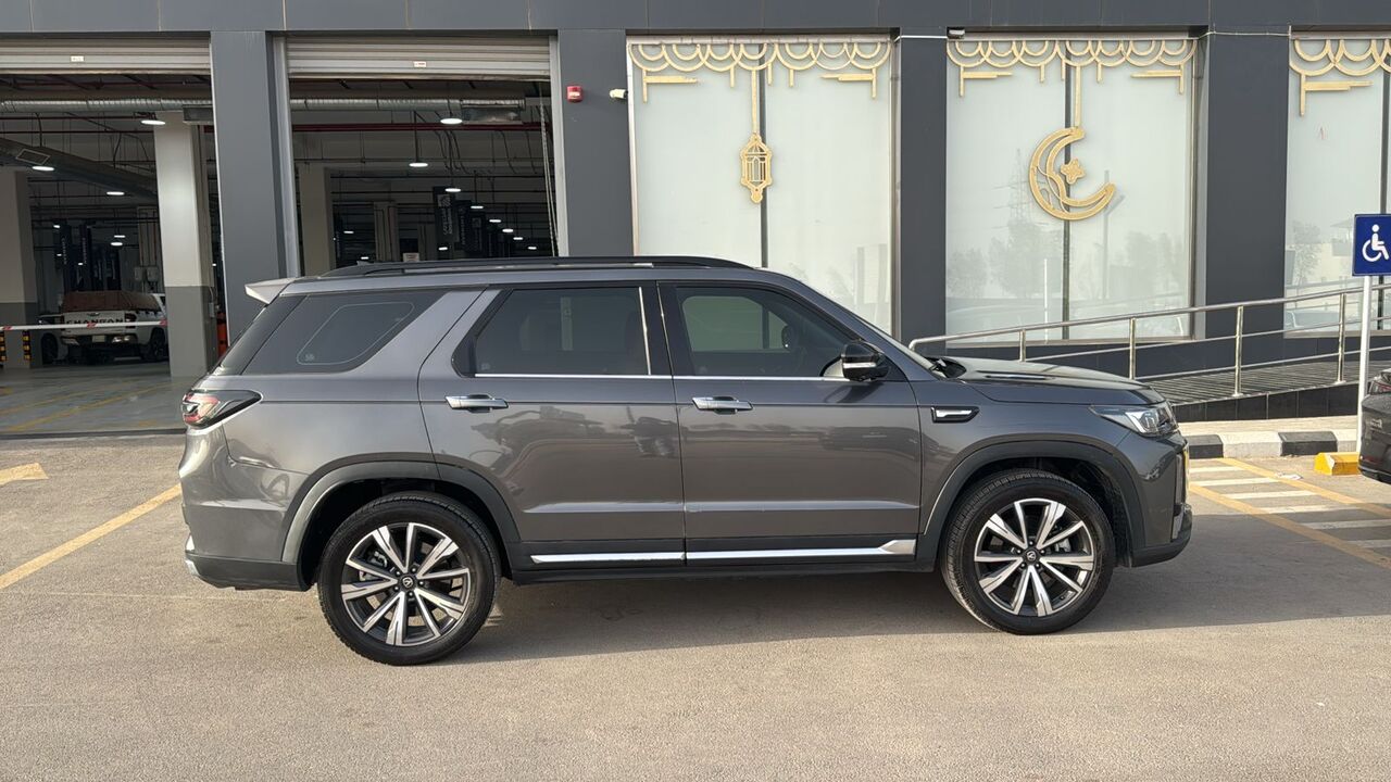 Riyadh, Vehicles, Cars & Trucks , SAR 75000,  Changan CS95 Plus,  2024,  Automatic,  122000 KM,  Changan Cs95 Royal Model For Sale Under Warranty