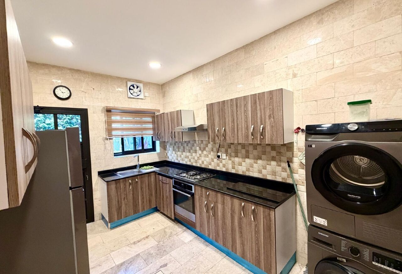 Saar, Villas, BHD 450,  FAMILY COMPOUND| COVERED PARKING| INCLUSIVE