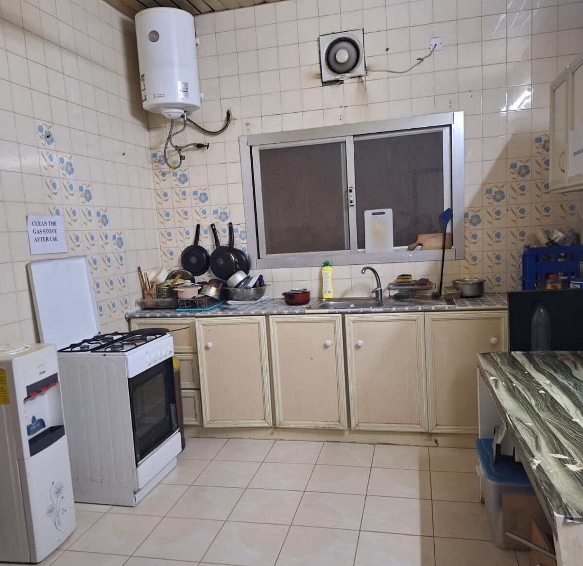 Gudaibiya, Rooms for Rent, BHD 65/month,  Furnished,  Partition Available Now To Rent- 65BHD FREE EWA