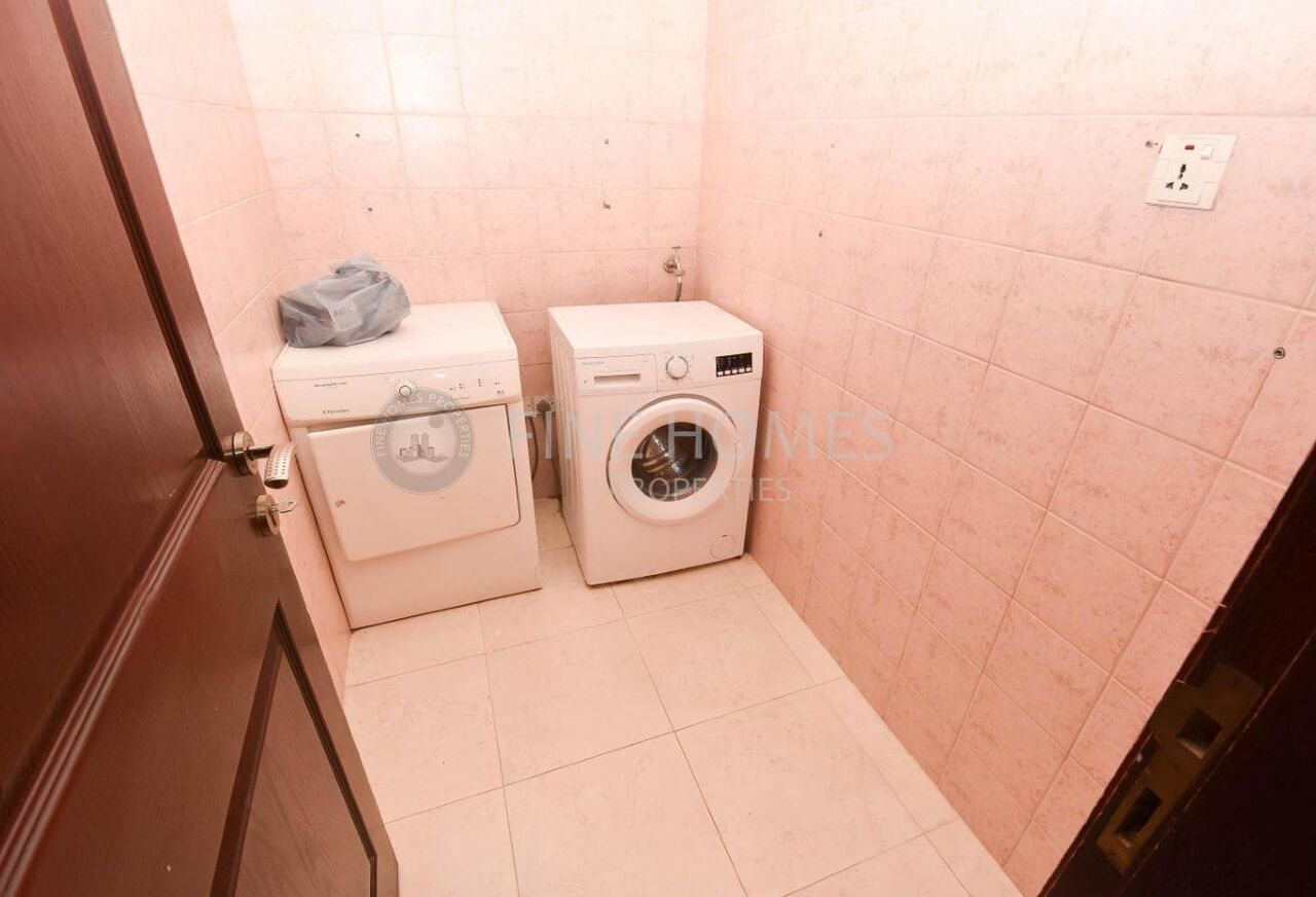 Saar, Villas, BHD 600,  Upgraded Semi Furnished Villa At Saar Area