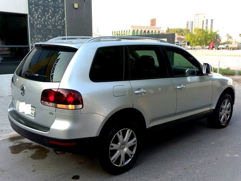 Bilad Al Qadeem, Vehicles, Cars & Trucks , BHD 2800,  Volkswagen Touareg,  2010,  Automatic,  171200 KM,   FULL OPTOIN SUV SINGLE OWNER URGENT FOR SALE