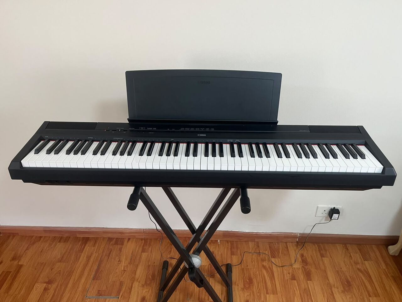 Al Naeem, Musical Instruments, SAR 2100,  Yamaha P-115B Digital Piano (Like New) + Premium Italian Proel Stand