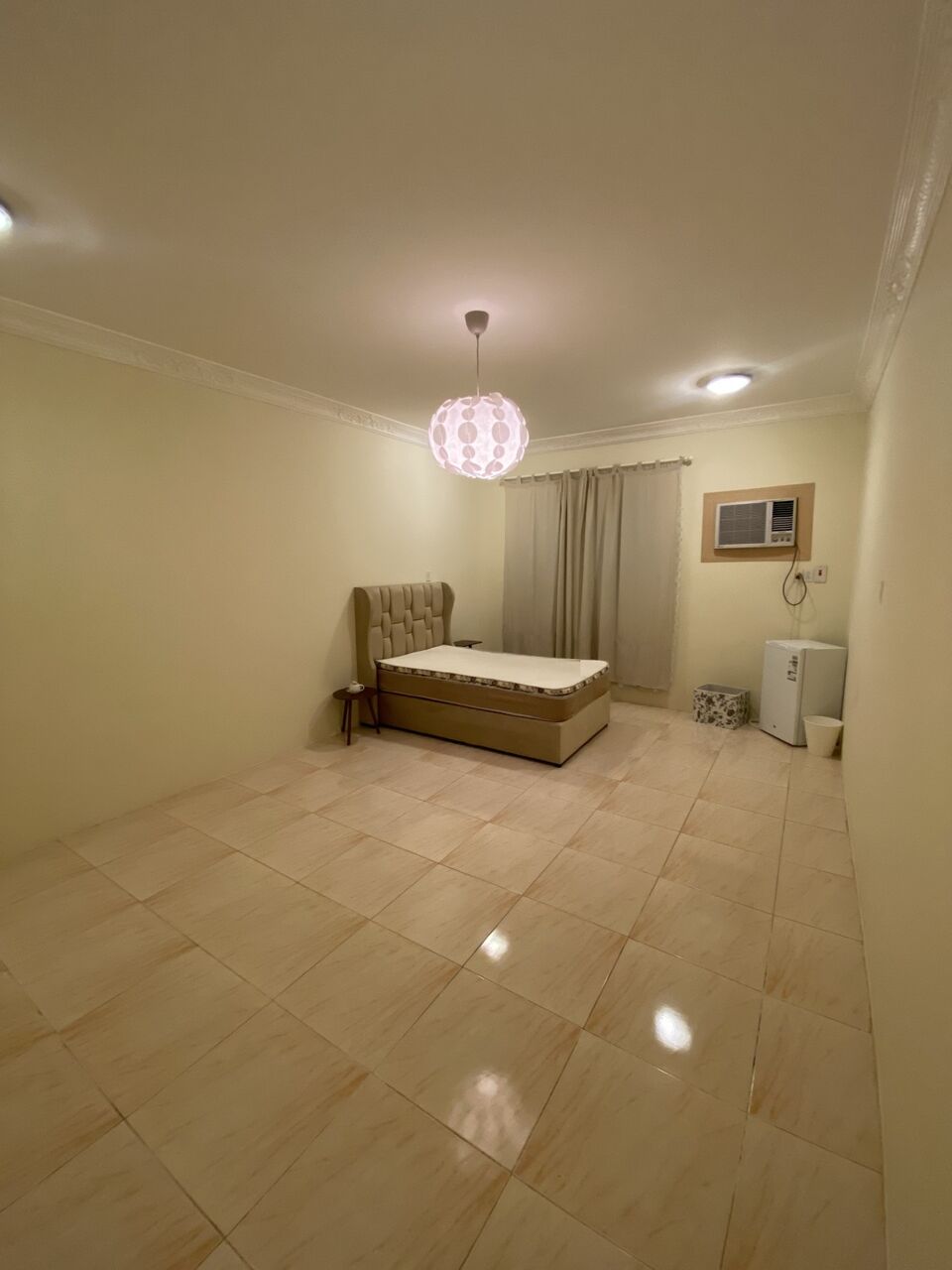 Khobar, Rooms for Rent, SAR 750/month,  Furnished,  32 Sq. Meter,  Partially Furnished Room With Separate Entrance At Prime Location For Executive Single Mal