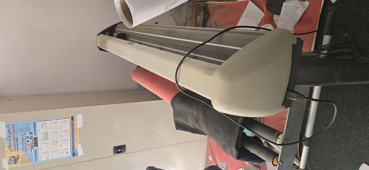 Jeddah, Machinery, SAR 5000,  Mutoh-Vinyl(sticker) Cutting Plotter(1.3mt Width)