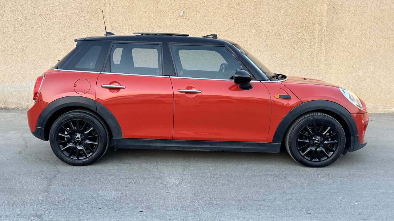 Riyadh, Vehicles, Cars & Trucks , SAR 65000,  Mini Cooper,  2020,  Automatic,  79000 KM,    Full Option | 1st Owner | Agency Service | 79,000 KM