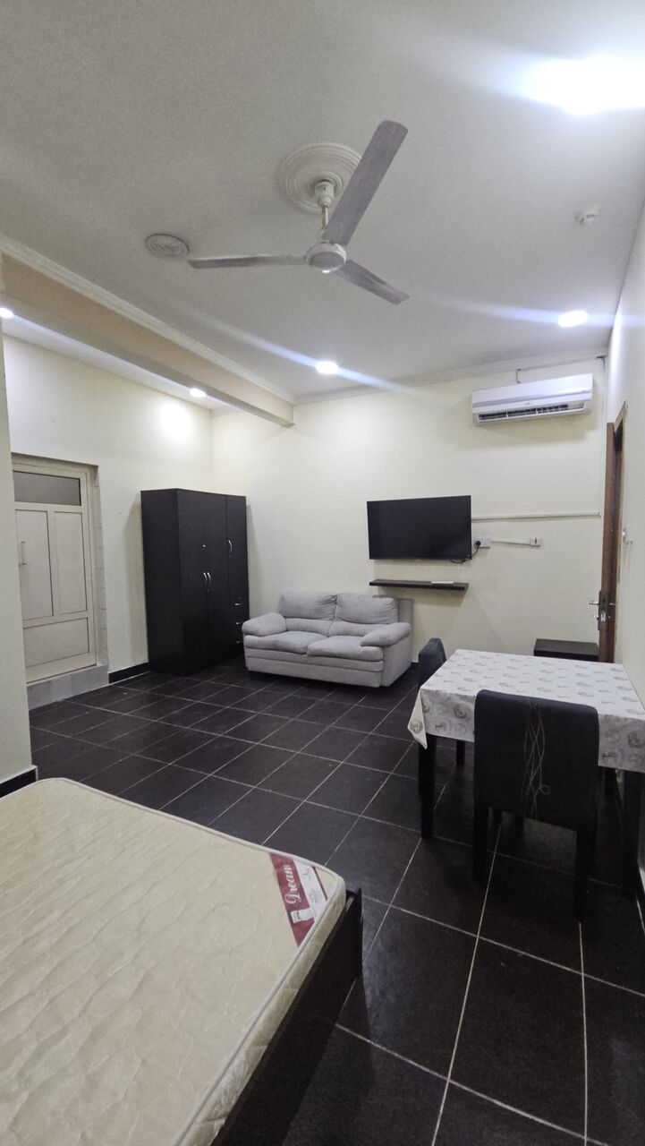 Mahooz, Apartments, Flats, Houses & Villas, BHD 190/month,  Furnished,  1 BR,  1 Bedroom Fully Furnished Flat For Rent With Ewa