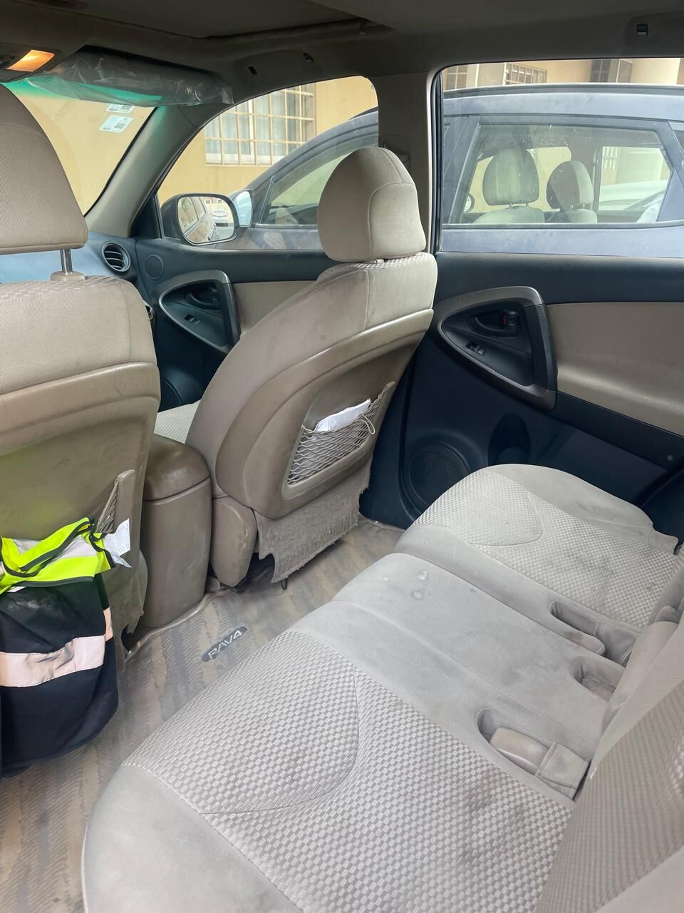 Riyadh, Vehicles, Cars & Trucks , SAR 23000,  Toyota RAV4,  2009,  Automatic,  324100 KM,  $$$ Toyota Rav 4 Model  For Immediate Sale $$$