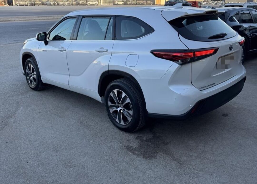 Al Shifa, Vehicles, Cars & Trucks , SAR 125000,  Toyota Highlander 2023,  2023,  Automatic,  66000 KM,