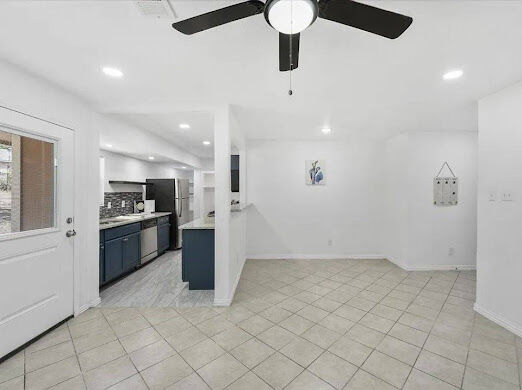 New York, Apartments, Flats, Houses & Villas, USD 2000/year,  Furnished,  2 BR,  2 Bedroom Apartment For Rent