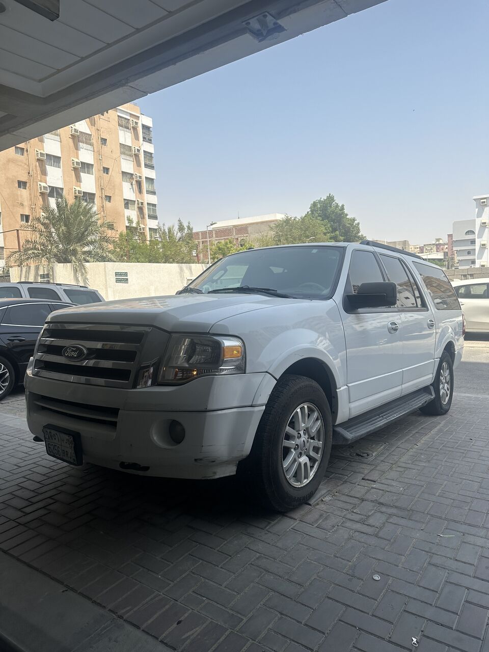 Jeddah, Vehicles, Cars & Trucks , SAR 35000,  Ford Expedition XLT,  2012,  Automatic,  238 KM,