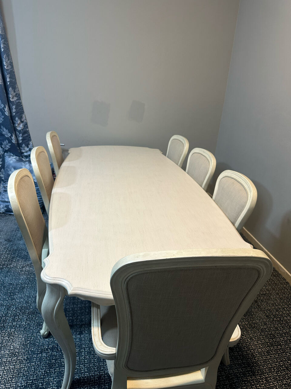 Riyadh, Furniture, SAR 500,  Dining Table With 8 Matching Chairs &ndash; Excellent Condition