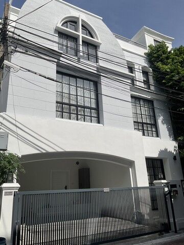 Bangkok, Villas, THB 120000,  36 Sq. Feet,  ให้เช่าทาวน์โฮม 4 ชั้น เอกมัย 12 รีโนเว