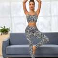 AED 4,  Yoga Wear Manufacturer For Comfortable Activewear