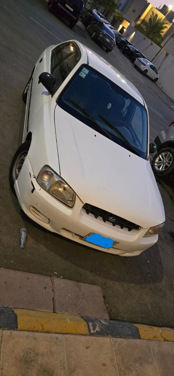 Riyadh, Vehicles, Cars & Trucks , SAR 5000,  Hyundai Accent,  2003,  Manual,  396537 KM,