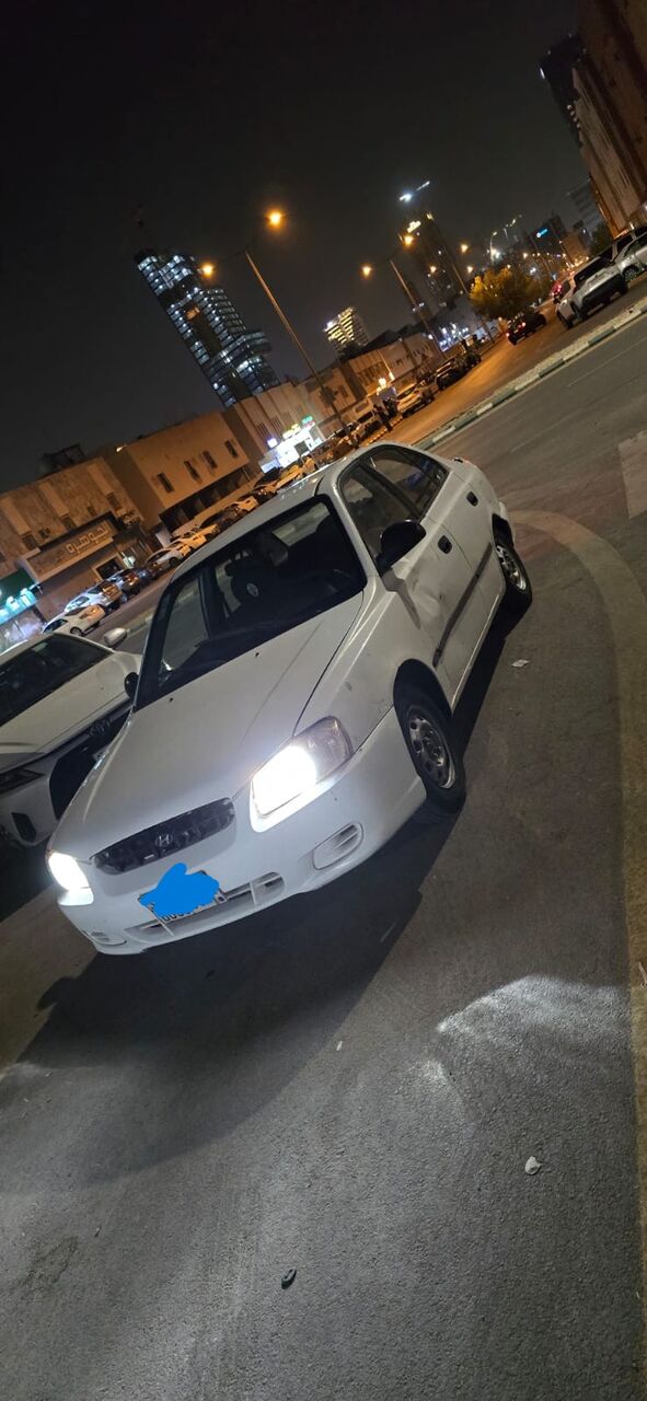Riyadh, Vehicles, Cars & Trucks , SAR 5000,  Hyundai Accent,  2003,  Manual,  396537 KM,