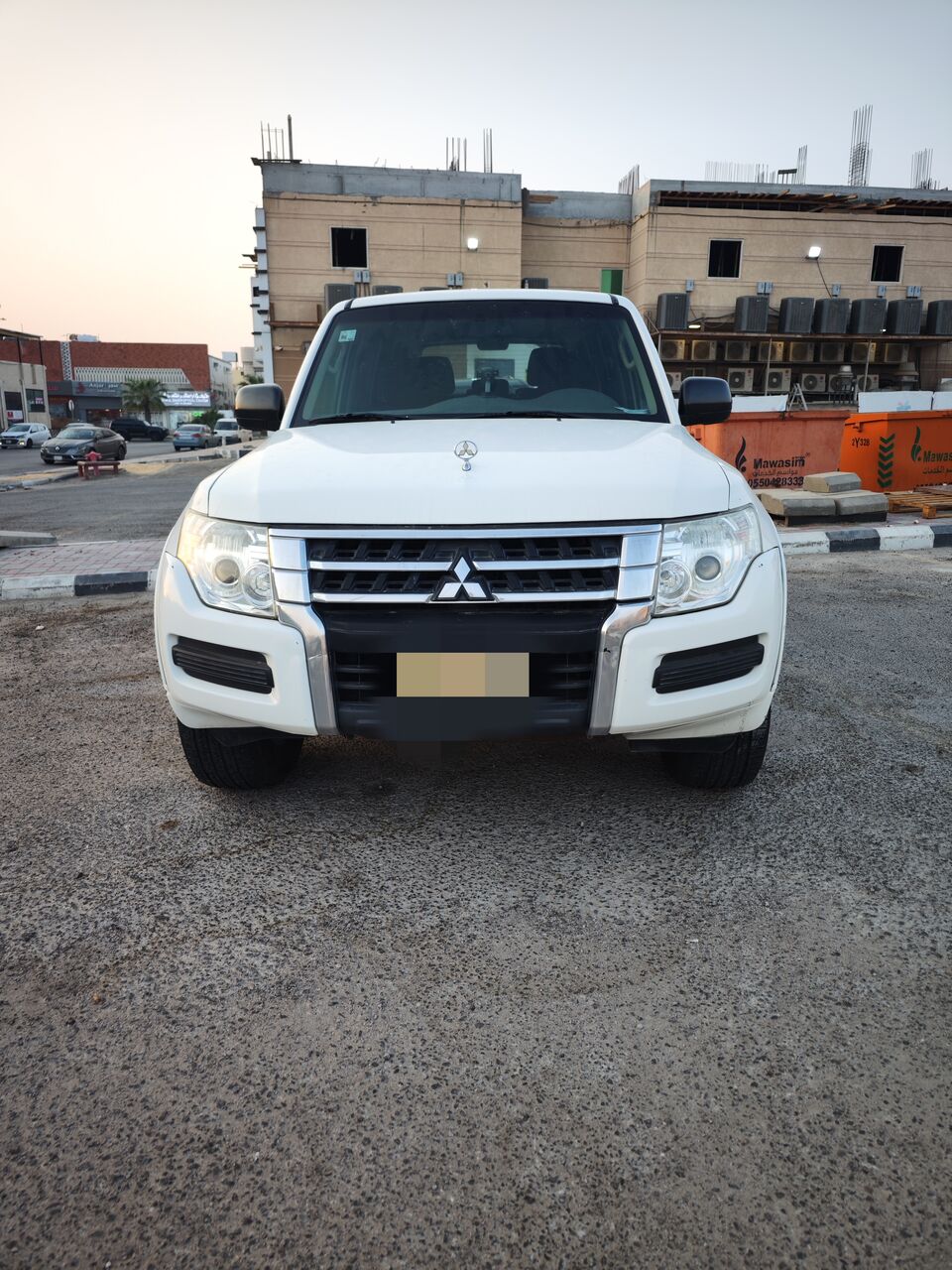 Dhahran, Vehicles, Cars & Trucks , SAR 55000,  Mitsubishi Pajero,  2017,  Automatic,  140000 KM,