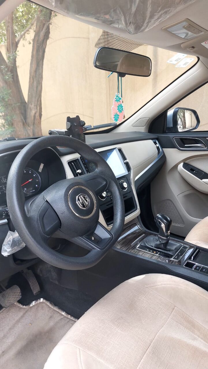 Al Malaz, Vehicles, Cars & Trucks , SAR 31000,  MG RX5,  2020,  Automatic,  156700 KM,  , , , Turbo Charged Neat And Clean SUV Car