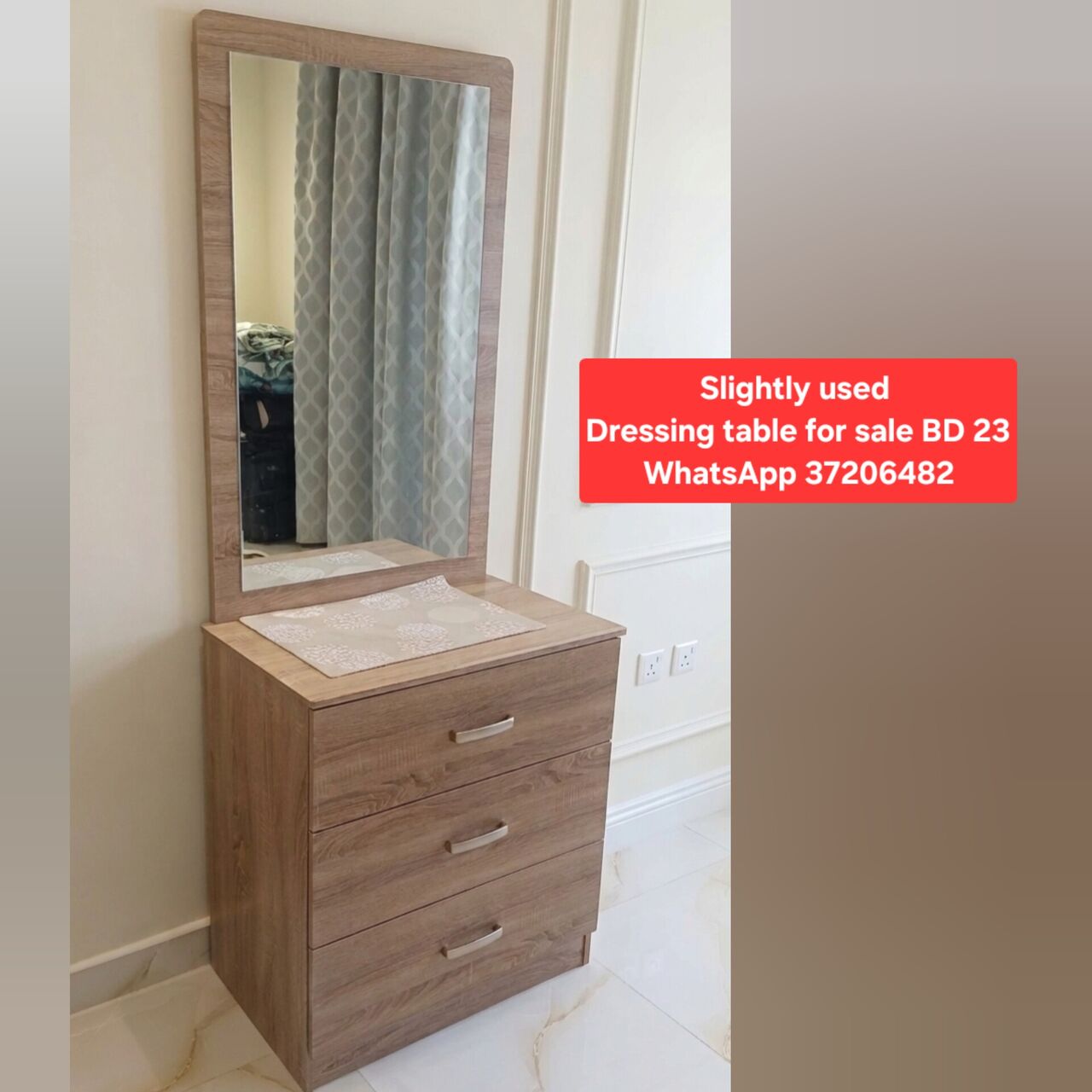 Manama, Furniture, BHD 23,  ✅️ Slightly Used Dressing Table For Sale In Good Condition With Delivery