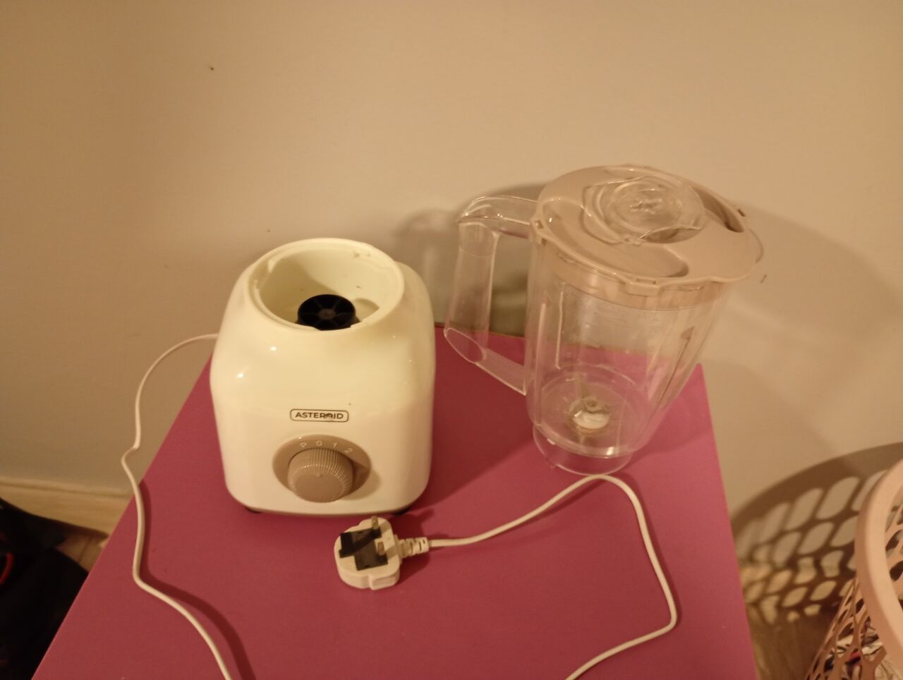 Madinat Al Ummal, Appliances, SAR 40,  Asteroid Blender - Almost New - 40 SAR
