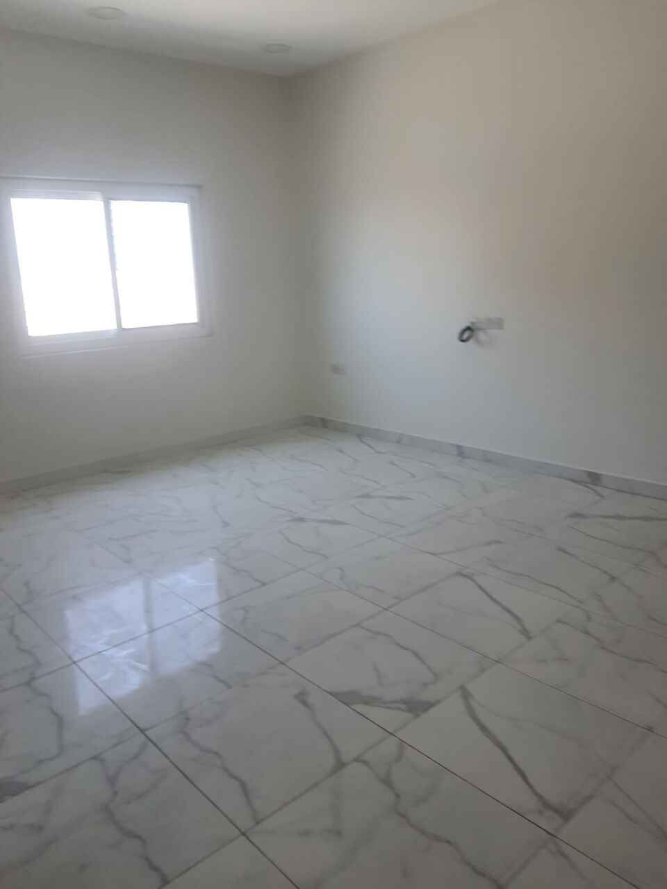 Sanabis, Apartments, Flats, Houses & Villas, BHD 250/year,  3 BR,  RENT SANABIS - NEAR DANA MALL