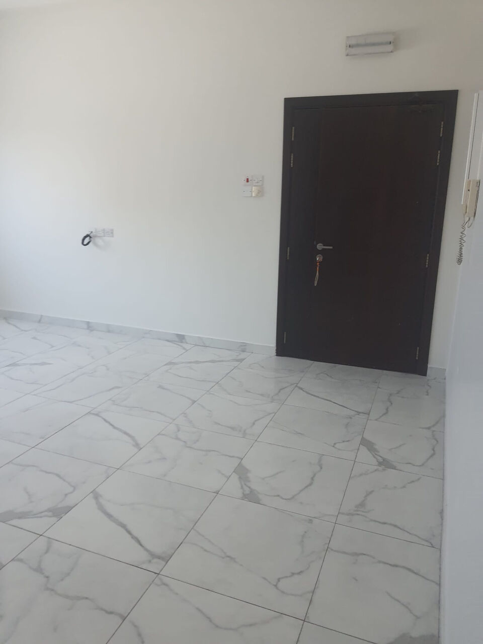 Sanabis, Apartments, Flats, Houses & Villas, BHD 250/year,  3 BR,  RENT SANABIS - NEAR DANA MALL