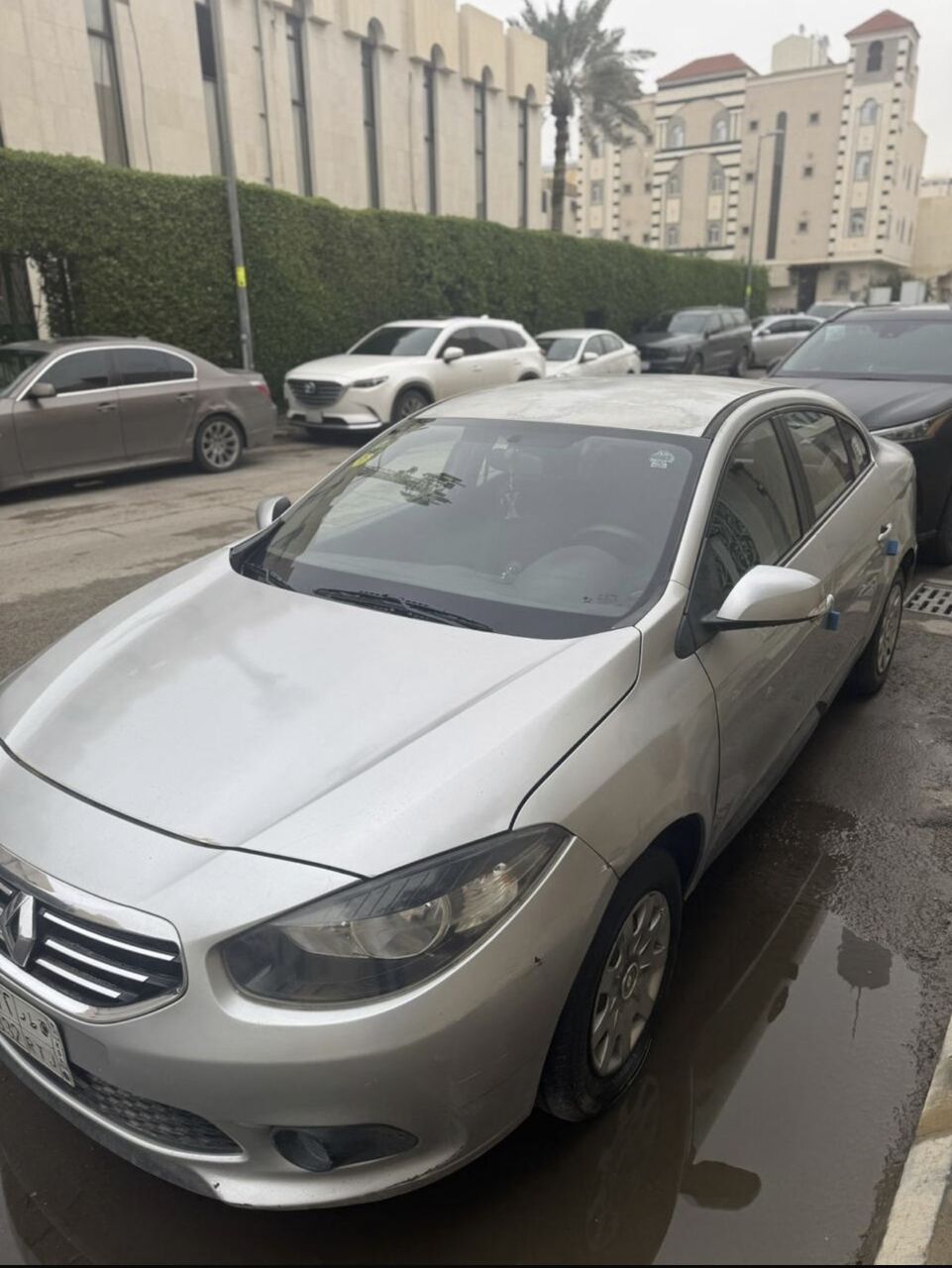 Riyadh, Vehicles, Cars & Trucks , SAR 10000,  Renault Fluence,  2014,  Automatic,  143000 KM,