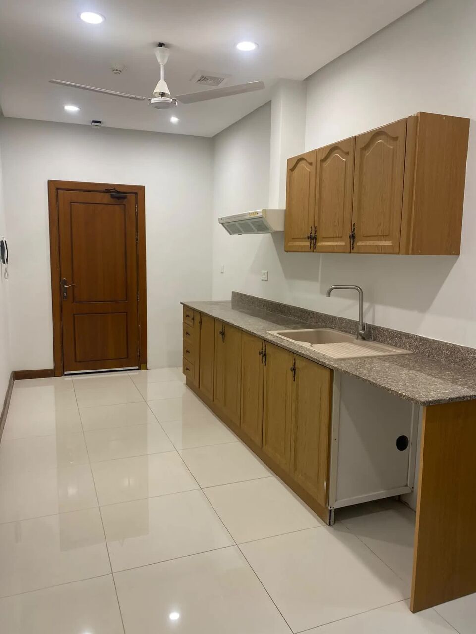 Al Seef, Apartments, Flats, Houses & Villas, BHD 170/month,  Studio,  Studio Flat For Rent In Seef With EWA | ACs