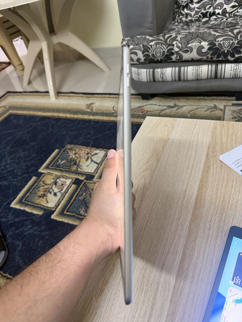 Riyadh, Computers, SAR 950,  2 Ipads 9th Generation For Sale