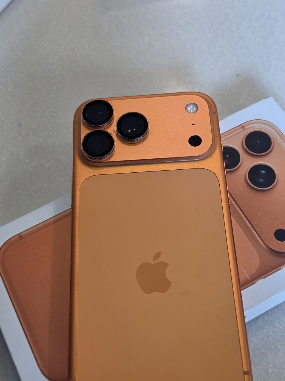 Dammam, Mobile Phones, SAR 4000,  IPhone 17 Pro Max