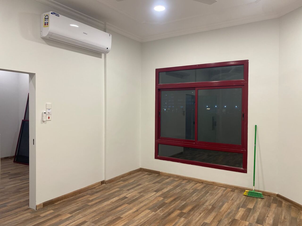 Manama, Apartments, Flats, Houses & Villas, BHD 200/month,  1 BR,  One Bedroom Flat For Rent With EWA|With Ac