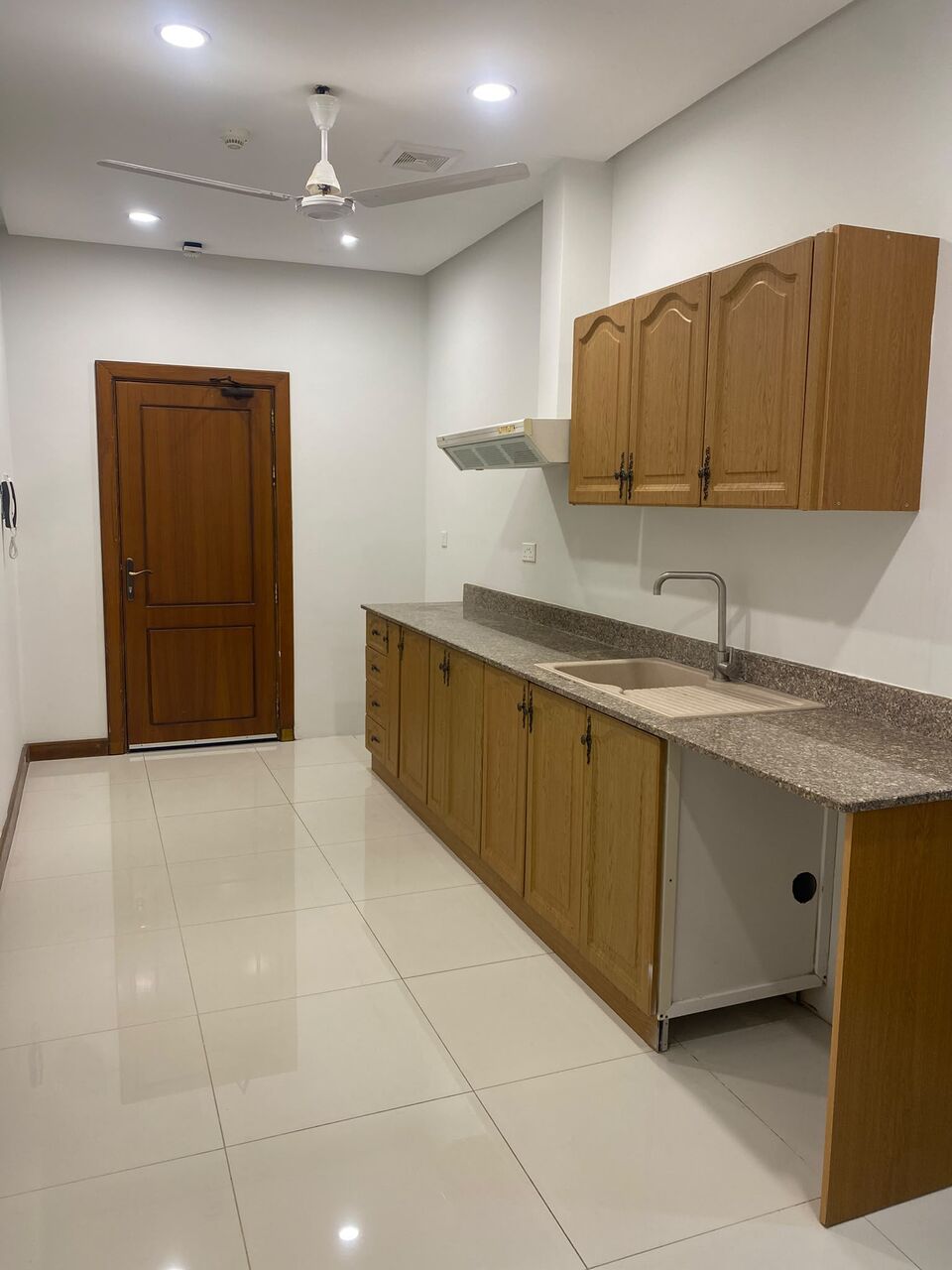 Manama, Apartments, Flats, Houses & Villas, BHD 170/month,  Studio,  Studio Flat For Rent With EWA|With Ac