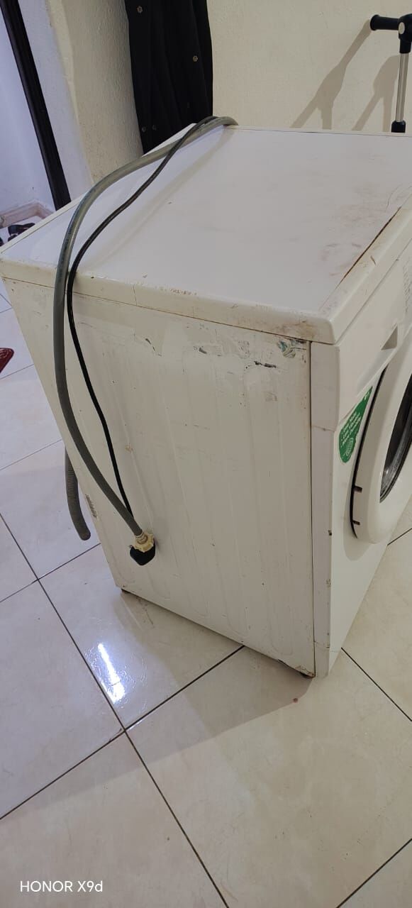 Riyadh, Household Items, SAR 350,  LG 7 KG Front Load Fully Automatic Washing Machine