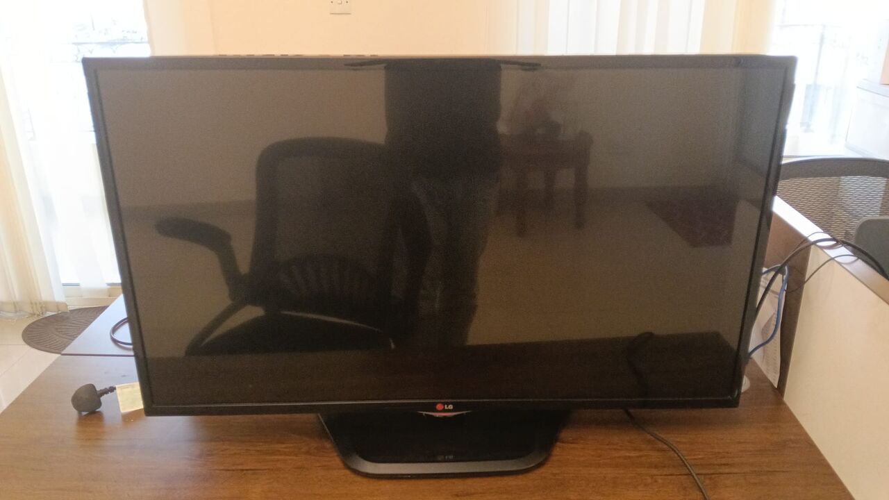 Umm Al Hassam, Appliances, BHD 30,  LED TV 42" & 55"
