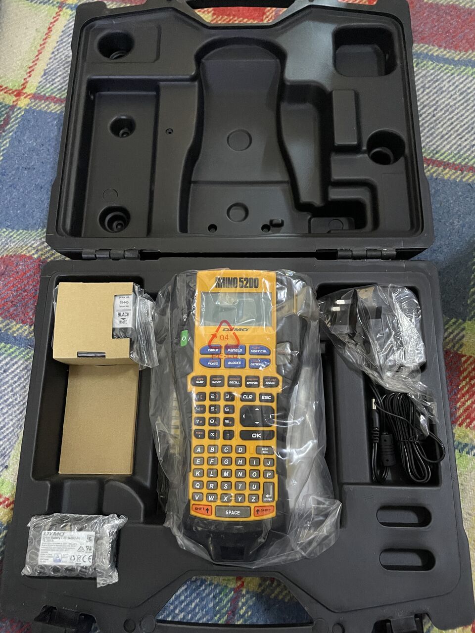 Sulai, Electronics, SAR 800,  New Dymo Rhino 5200 Label Machine With Full Case