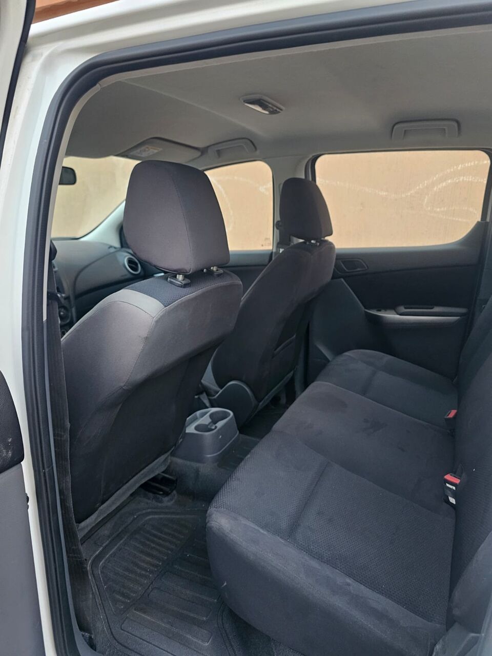 Riyadh, Vehicles, Cars & Trucks , SAR 48000,  Isuzu D-MAX,  2020,  Manual,  120000 KM,  Mazda BT-50