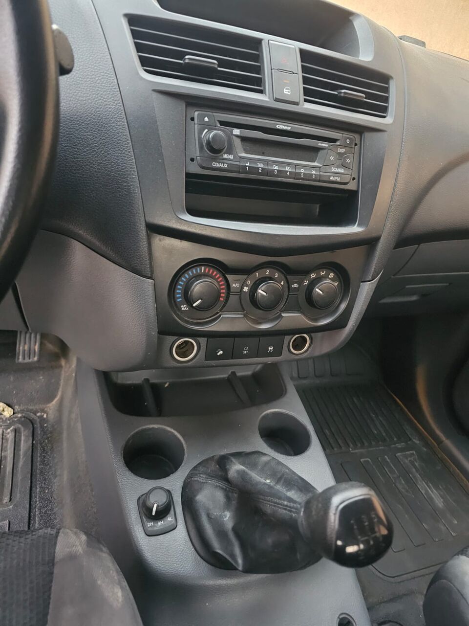 Riyadh, Vehicles, Cars & Trucks , SAR 48000,  Isuzu D-MAX,  2020,  Manual,  120000 KM,  Mazda BT-50