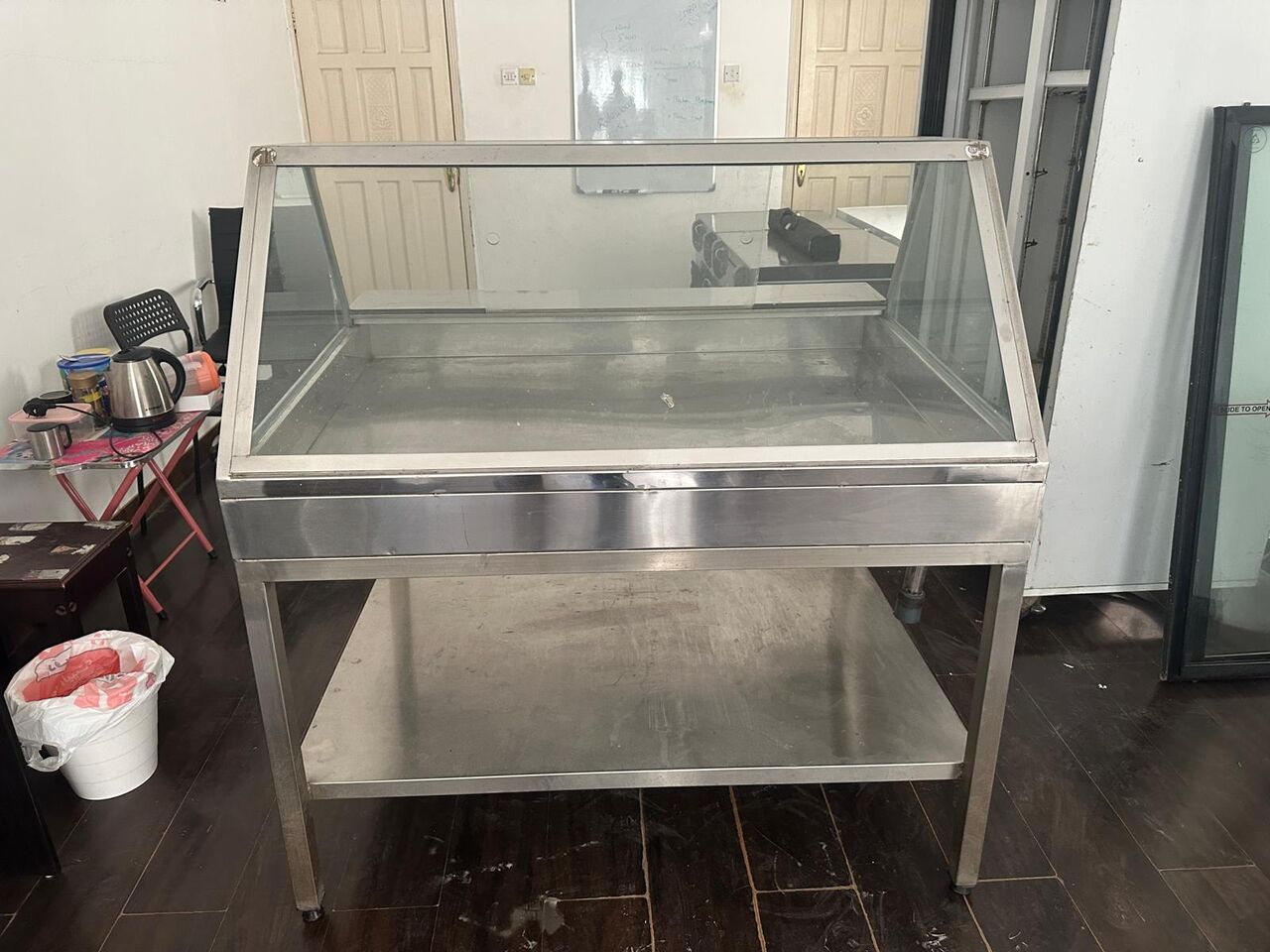 Manama, Appliances, BHD 1,  Freezer, Chiller, Display Case, Window AC, Ice Maker, Water Filter